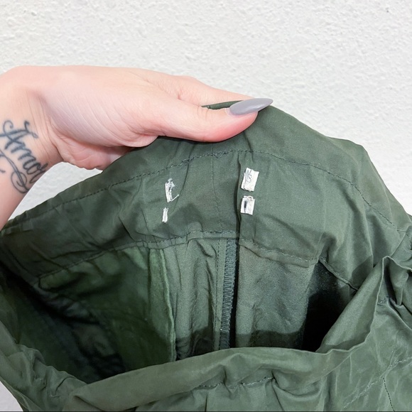 Urban Outfitters UO Evon Olive Paperbag Bag High Rise Joggers Size Small - Picture 14 of 16